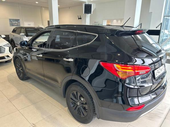 Hyundai Santa Fe III с пробегом 2013 года, цена 1 629 000 рублей, 235000 км, внедорожник, Автокод Объявления