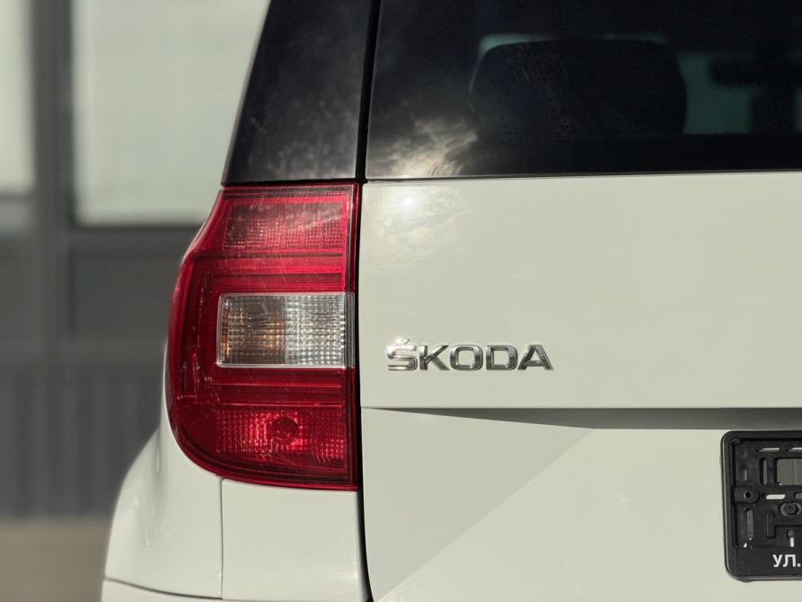 Skoda Yeti I Рестайлинг Волгоград  - изображение 12