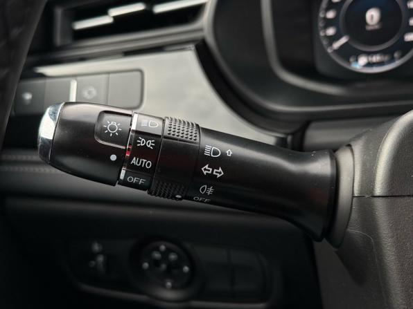Omoda S5 с пробегом 2024 года, цена 1 650 000 рублей, 37035 км, седан, Автокод Объявления