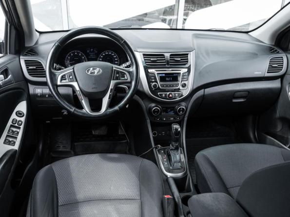 Hyundai Solaris I Рестайлинг с пробегом 2014 года, цена 1 060 000 рублей, 240885 км, хэтчбек, Автокод Объявления
