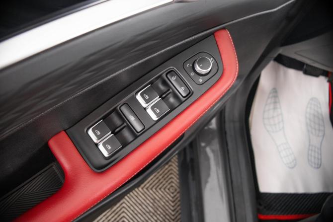 Geely Coolray I Рестайлинг с пробегом 2023 года, цена 1 999 000 рублей, 60259 км, внедорожник, Автокод Объявления