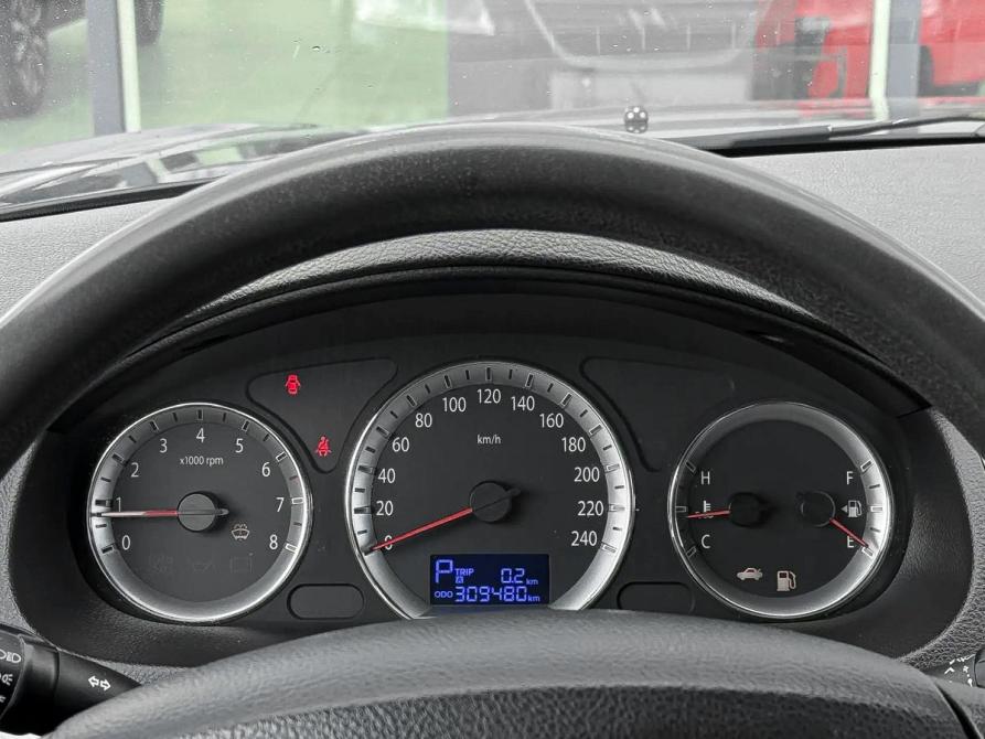 Hyundai Sonata V (NF) Рестайлинг Курган  - изображение 12
