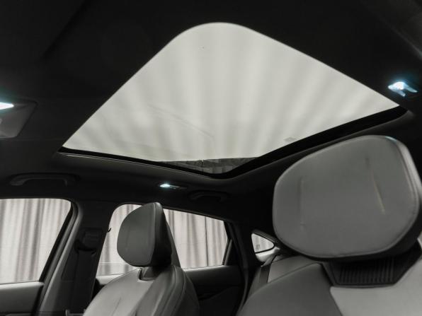 Changan UNI-V I с пробегом 2023 года, цена 2 170 000 рублей, 47008 км, лифтбек, Автокод Объявления