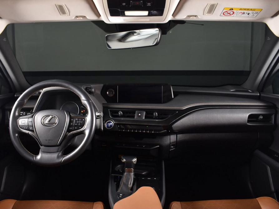 Lexus UX I Кемерово  - изображение 9