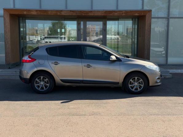 Renault Megane III Рестайлинг с пробегом 2012 года, цена 615 000 рублей, 209693 км, хэтчбек, Автокод Объявления