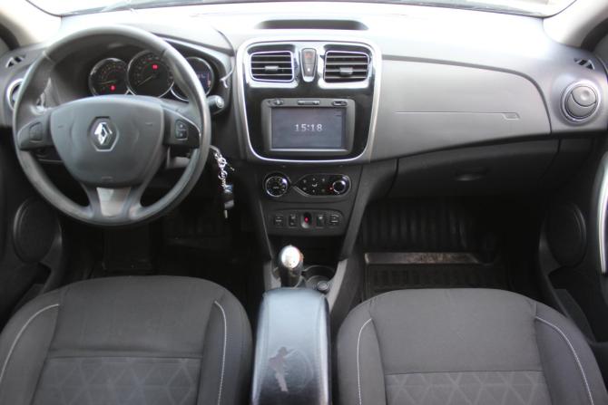 Renault Sandero II с пробегом 2014 года, цена 847 000 рублей, 165266 км, хэтчбек, Автокод Объявления