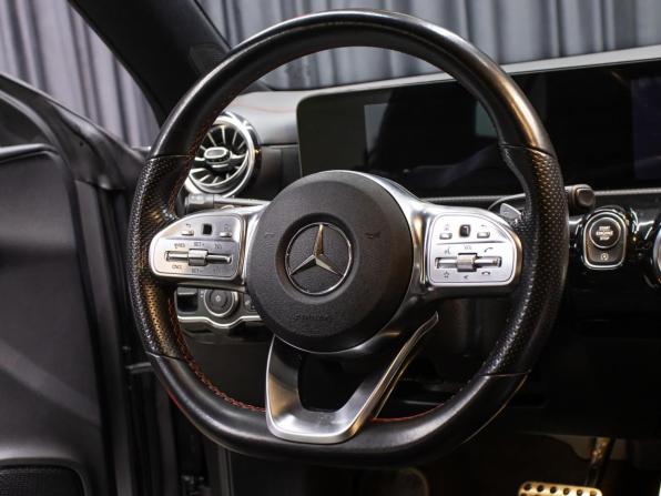 Mercedes-Benz CLA II (C118 X118) с пробегом 2021 года, цена 3 349 000 рублей, 89052 км, седан, Автокод Объявления