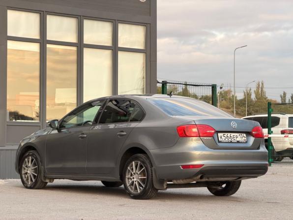Volkswagen Jetta VI с пробегом 2012 года, цена 1 050 000 рублей, 133211 км, седан, Автокод Объявления