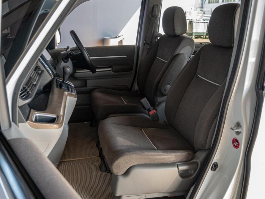 Honda Stepwgn V Краснодар  - изображение 8