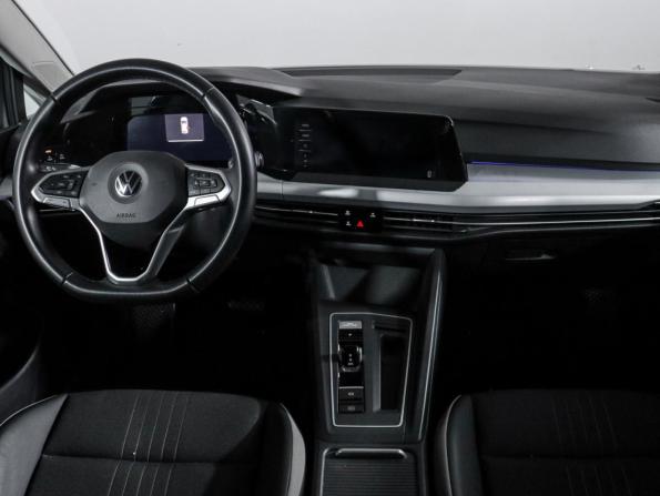 Volkswagen Golf VIII с пробегом 2020 года, цена 2 649 000 рублей, 30000 км, хэтчбек, Автокод Объявления