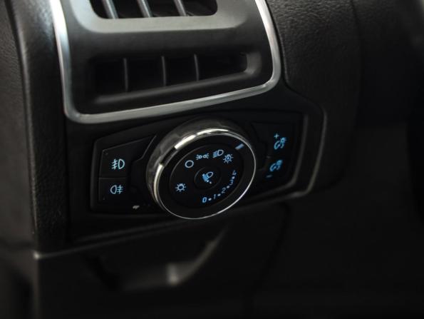Ford Focus III с пробегом 2013 года, цена 799 000 рублей, 172000 км, хэтчбек, Автокод Объявления