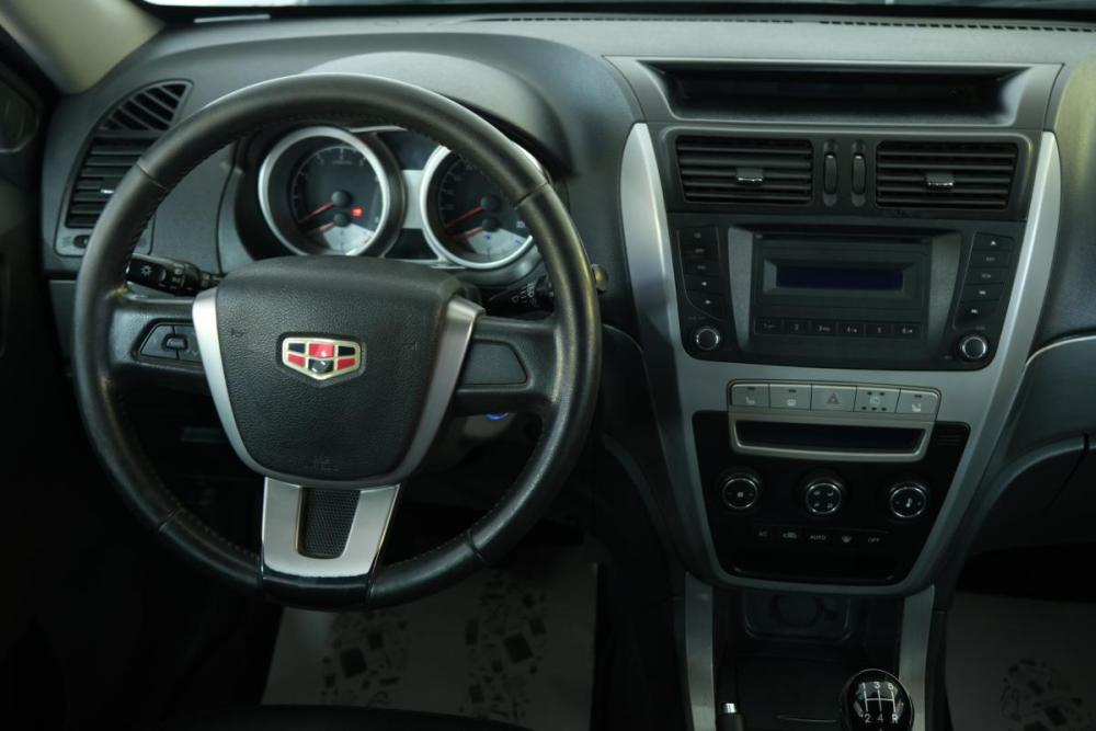 Geely Emgrand X7 I Омск  - изображение 11