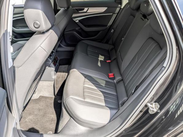 Audi A6 V (C8) с пробегом 2021 года, цена 3 650 000 рублей, 105387 км, седан, Автокод Объявления