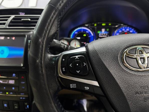Toyota Camry VII (XV50) Рестайлинг с пробегом 2015 года, цена 2 269 000 рублей, 225000 км, седан, Автокод Объявления