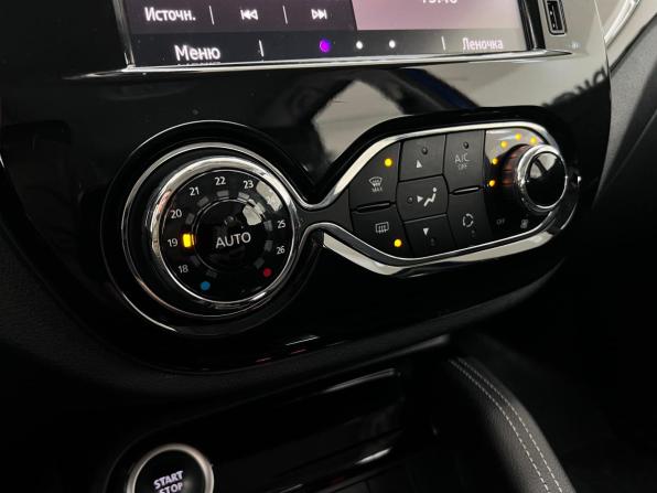 Renault Kaptur I Рестайлинг с пробегом 2021 года, цена 1 620 000 рублей, 84015 км, внедорожник, Автокод Объявления