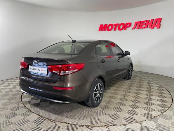 Kia Rio III Рестайлинг с пробегом 2017 года, цена 1 017 000 рублей, 168907 км, седан, Автокод Объявления