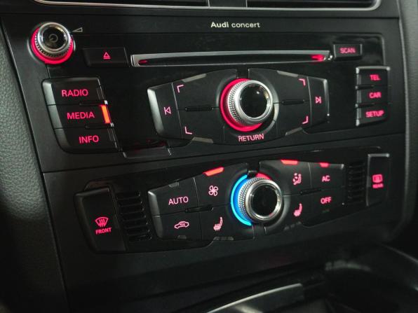 Audi Q5 I (8R) Рестайлинг с пробегом 2012 года, цена 1 700 000 рублей, 183520 км, внедорожник, Автокод Объявления