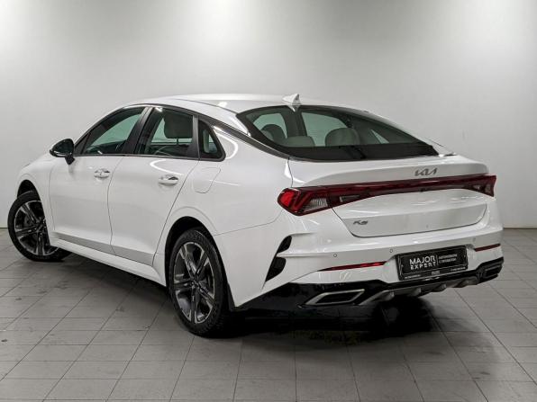 Kia K5 III с пробегом 2022 года, цена 2 740 000 рублей, 91013 км, седан, Автокод Объявления