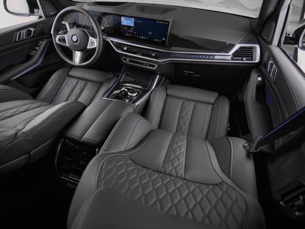 Новый BMW X7 I (G07) Рестайлинг 2025 года, цена 18 000 000 рублей, внедорожник, Автокод Объявления