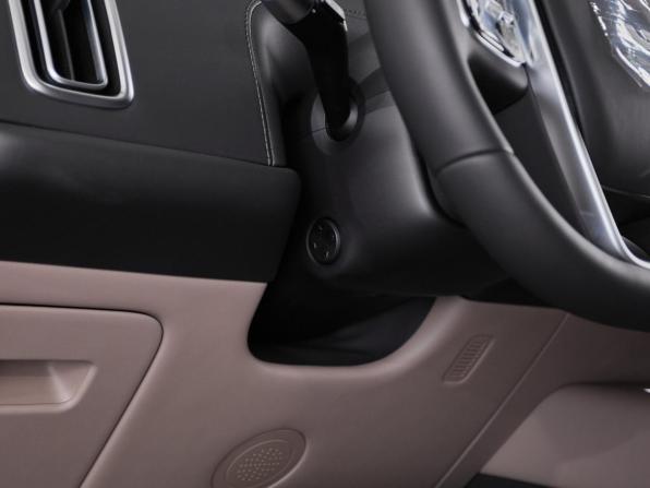 Новый Li Auto (Lixiang) L7 I Рестайлинг 2026 года, цена 10 590 000 рублей, внедорожник, Автокод Объявления