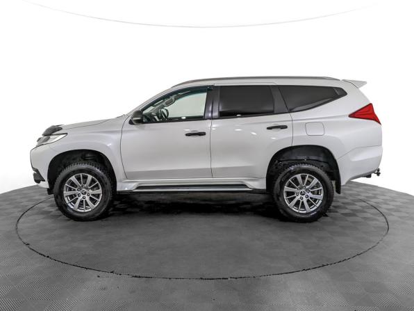 Mitsubishi Pajero Sport III с пробегом 2018 года, цена 3 130 000 рублей, 90102 км, внедорожник, Автокод Объявления