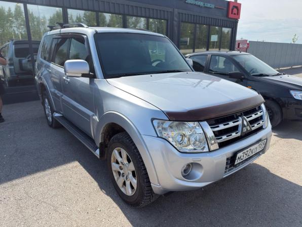 Mitsubishi Pajero IV Рестайлинг 1 с пробегом 2011 года, цена 1 697 000 рублей, 320000 км, внедорожник, Автокод Объявления