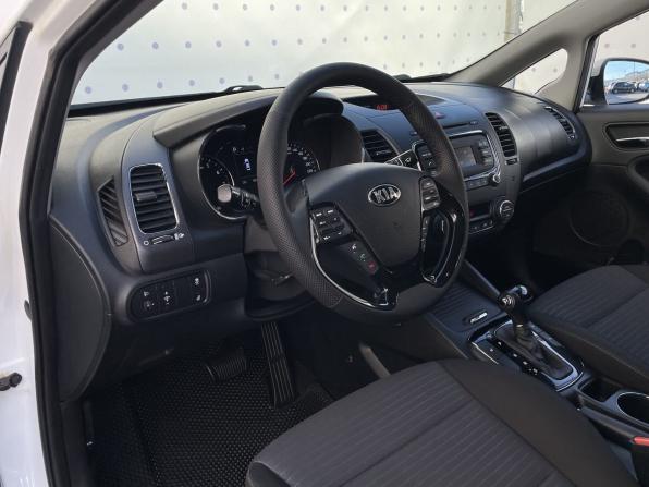 Kia Cerato III Рестайлинг (Classic) с пробегом 2017 года, цена 1 560 000 рублей, 94197 км, седан, Автокод Объявления