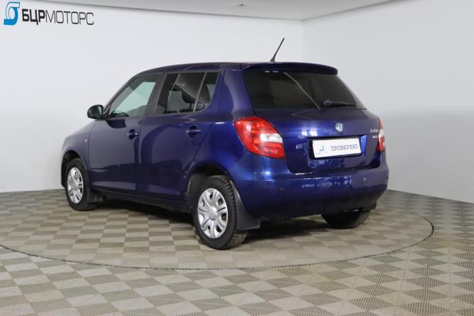 Skoda Fabia II Рестайлинг с пробегом 2012 года, цена 459 990 рублей, 200061 км, хэтчбек, Автокод Объявления