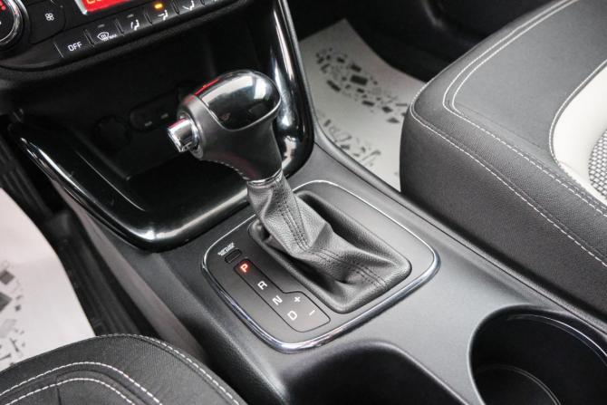 Kia Ceed II с пробегом 2012 года, цена 1 099 000 рублей, 89200 км, хэтчбек, Автокод Объявления