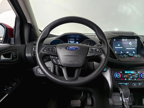 Ford Escape IV с пробегом 2019 года, цена 1 299 000 рублей, 141884 км, внедорожник, Автокод Объявления