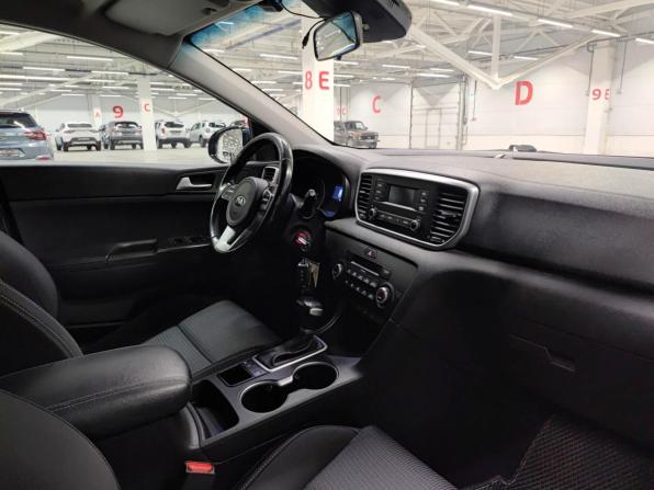 Kia Sportage IV с пробегом 2018 года, цена 1 615 000 рублей, 180860 км, внедорожник, Автокод Объявления