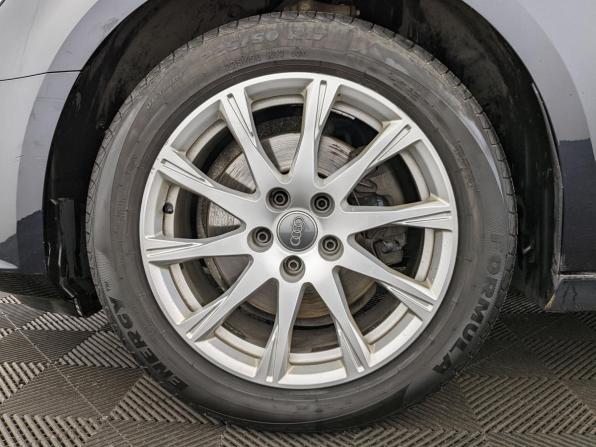 Audi A4 V (B9) с пробегом 2018 года, цена 1 850 000 рублей, 298346 км, универсал, Автокод Объявления