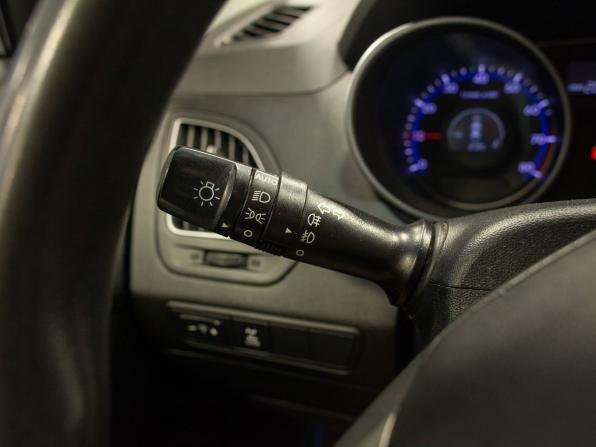 Hyundai ix35 I с пробегом 2012 года, цена 1 140 000 рублей, 209748 км, внедорожник, Автокод Объявления
