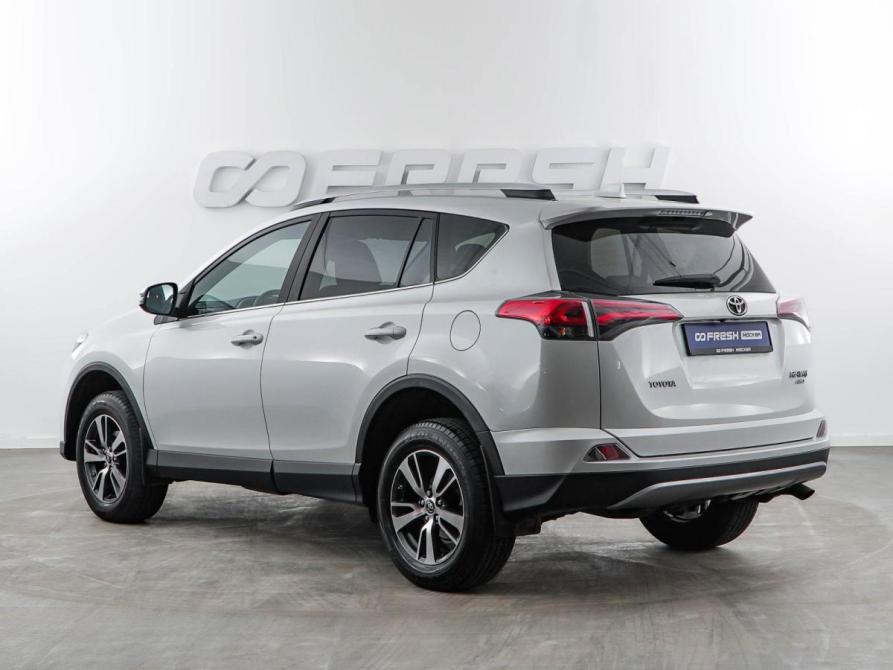 Toyota RAV4 IV (XA40) Рестайлинг Москва  - изображение 2