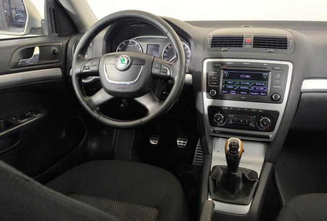Skoda Octavia I (A4) Рестайлинг с пробегом 2011 года, цена 1 000 000 рублей, 240841 км, универсал, Автокод Объявления