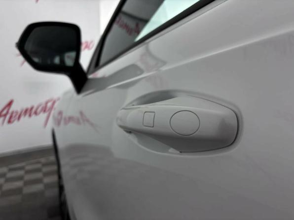 Haval Jolion I с пробегом 2023 года, цена 1 635 000 рублей, 45145 км, внедорожник, Автокод Объявления