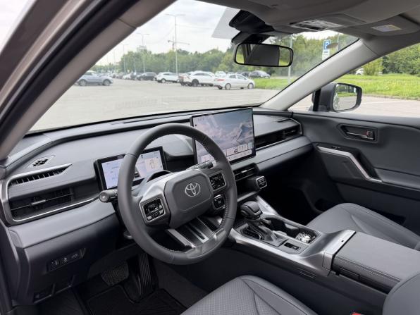 Toyota RAV4 VI (XA60) с пробегом 2026 года, цена 4 100 000 рублей, 25 км, внедорожник, Автокод Объявления