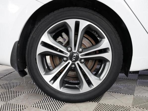 Kia Ceed II Рестайлинг с пробегом 2018 года, цена 1 550 000 рублей, 89291 км, универсал, Автокод Объявления