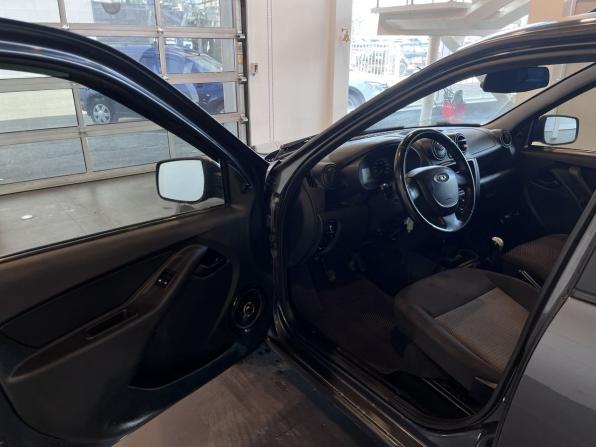 Lada (ВАЗ) Granta I с пробегом 2018 года, цена 370 000 рублей, 221494 км, седан, Автокод Объявления