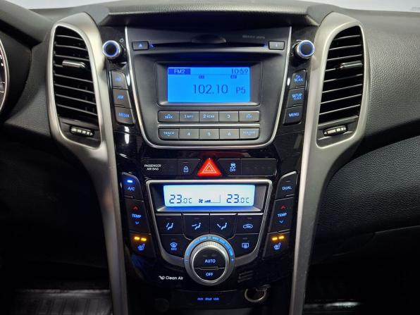 Hyundai i30 II с пробегом 2013 года, цена 919 000 рублей, 307391 км, универсал, Автокод Объявления