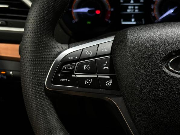 Lada (ВАЗ) Vesta I Рестайлинг (NG) с пробегом 2025 года, цена 1 780 000 рублей, 6896 км, универсал, Автокод Объявления