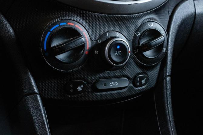 Hyundai Solaris I с пробегом 2014 года, цена 689 000 рублей, 190311 км, седан, Автокод Объявления