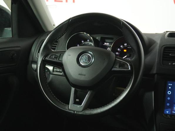 Skoda Yeti I Рестайлинг с пробегом 2017 года, цена 1 172 000 рублей, 197569 км, внедорожник, Автокод Объявления