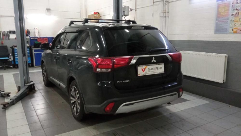 Mitsubishi Outlander III Рестайлинг 3 Санкт-Петербург  - изображение 4