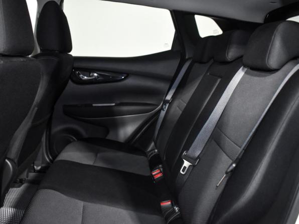 Nissan Qashqai II с пробегом 2018 года, цена 1 640 000 рублей, 122123 км, внедорожник, Автокод Объявления