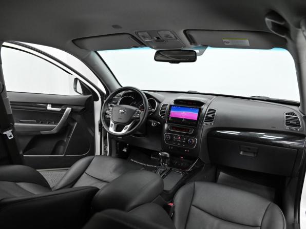 Kia Sorento II Рестайлинг с пробегом 2017 года, цена 1 749 000 рублей, 145000 км, внедорожник, Автокод Объявления