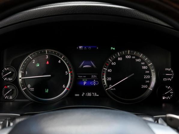 Lexus LX III Рестайлинг 2 с пробегом 2016 года, цена 5 398 000 рублей, 213670 км, внедорожник, Автокод Объявления
