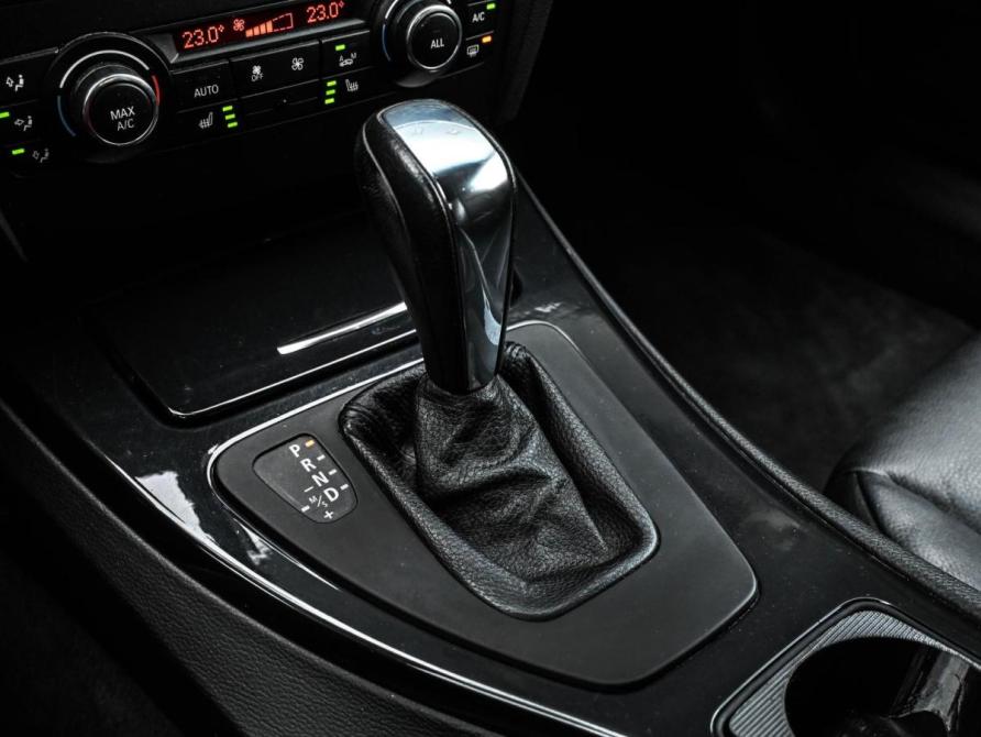 BMW 3 серии V (E90/E91/E92/E93) Рестайлинг Новороссийск  - изображение 21