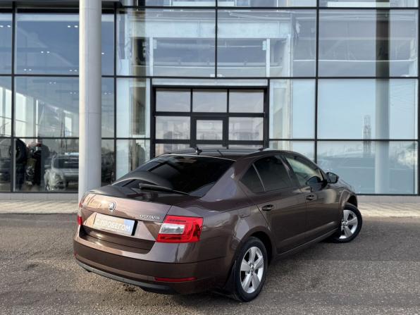 Skoda Octavia III (A7) Рестайлинг с пробегом 2019 года, цена 1 670 000 рублей, 125877 км, лифтбек, Автокод Объявления