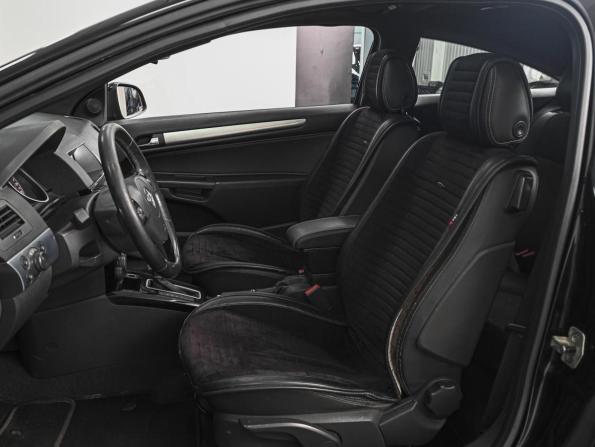Opel Astra H Рестайлинг с пробегом 2010 года, цена 650 000 рублей, 184699 км, хэтчбек, Автокод Объявления
